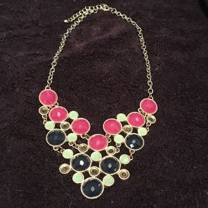 Francesca’s EUC pink, navy, & mint green necklace